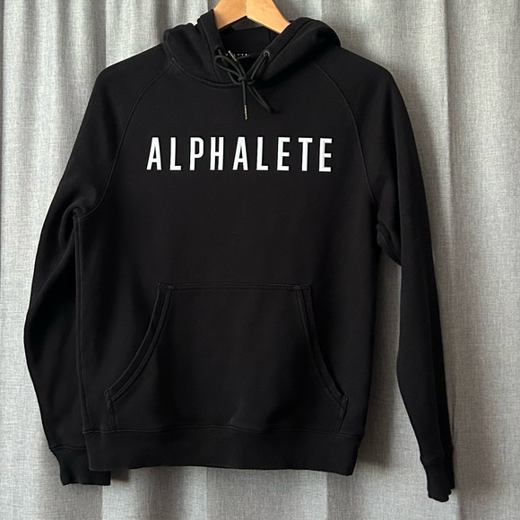 Alphalete Sweaters - Alphalete Jet Black Pullover Hoodie